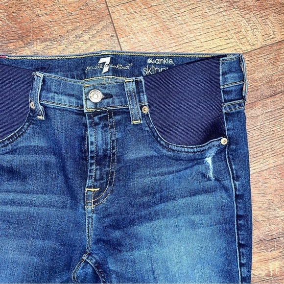 7 For All Mankind Maternity Skinny Jeans - Picture 2 of 11